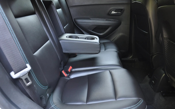 Chevrolet Trax cena 33800 przebieg: 235000, rok produkcji 2013 z Czeladź małe 326